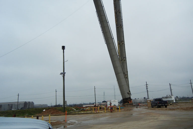 oil refinery demolition